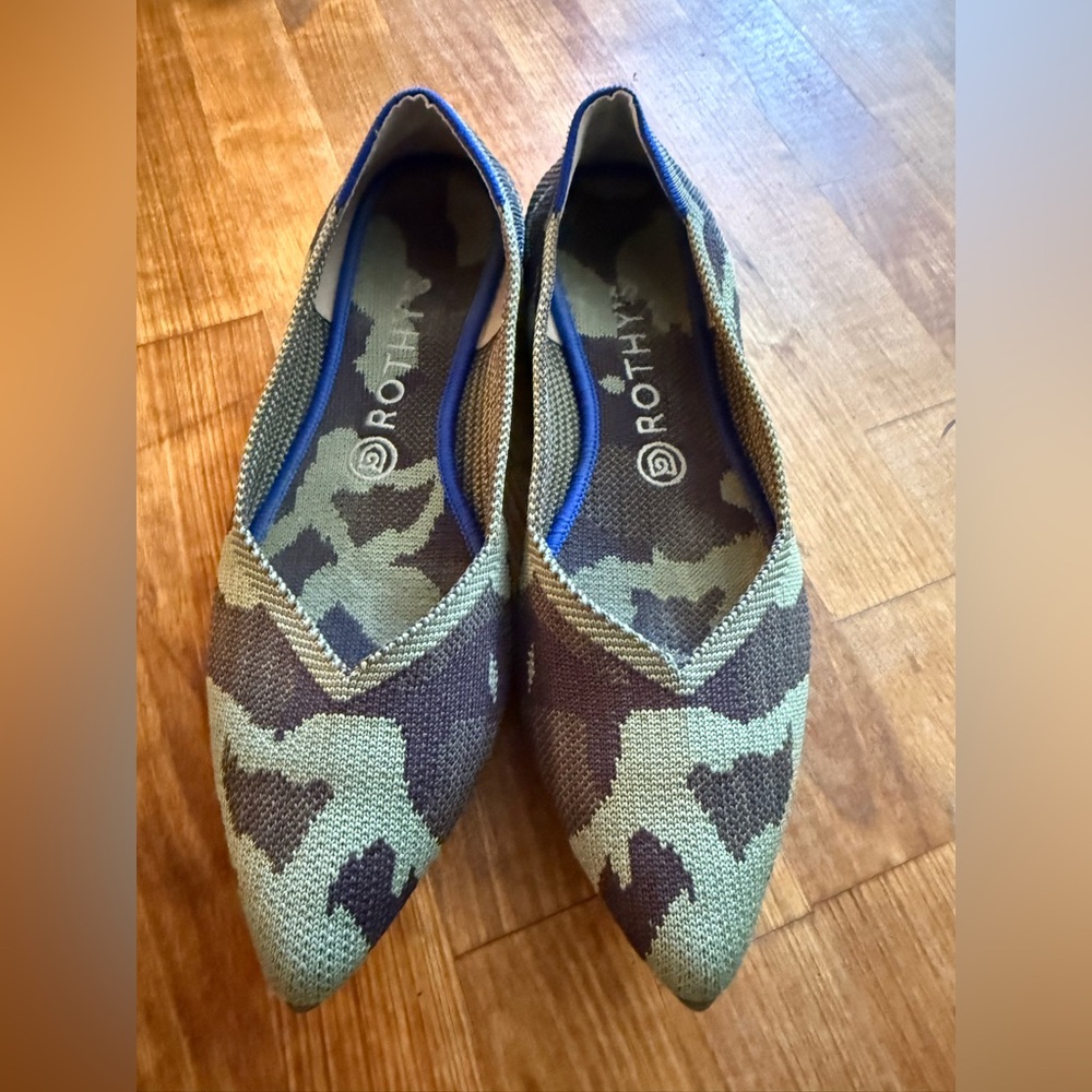Rothys The Point Green Camo Print Knit Flats Women's Shoes Size 9